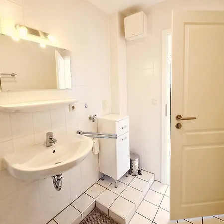 アパート Backbord