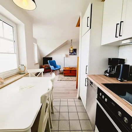 Apartment Backbord Kuehlungsborn